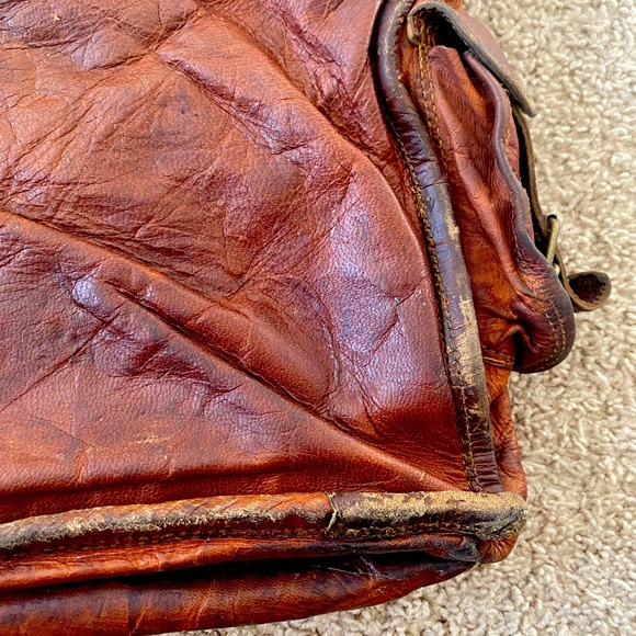 Passion Leather Messenger Bag for Men, genuine leather brown work laptop bag - Picture 11 of 16